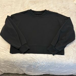 Women’s Lululemon Perfectly Oversized Cropped Crew